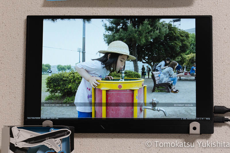 Creating cloud-compatible photo frames with Raspberry Pi | yre.jp